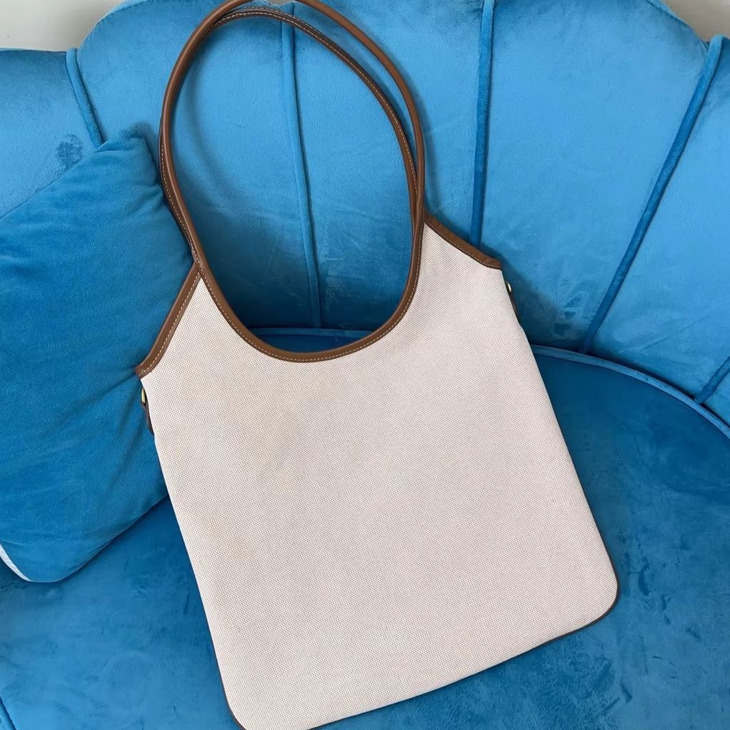กระเป๋าถือและสะพายไหล่ดีไซเนอร - Women Bags Premium Brands บทวิจารณ์และราคา