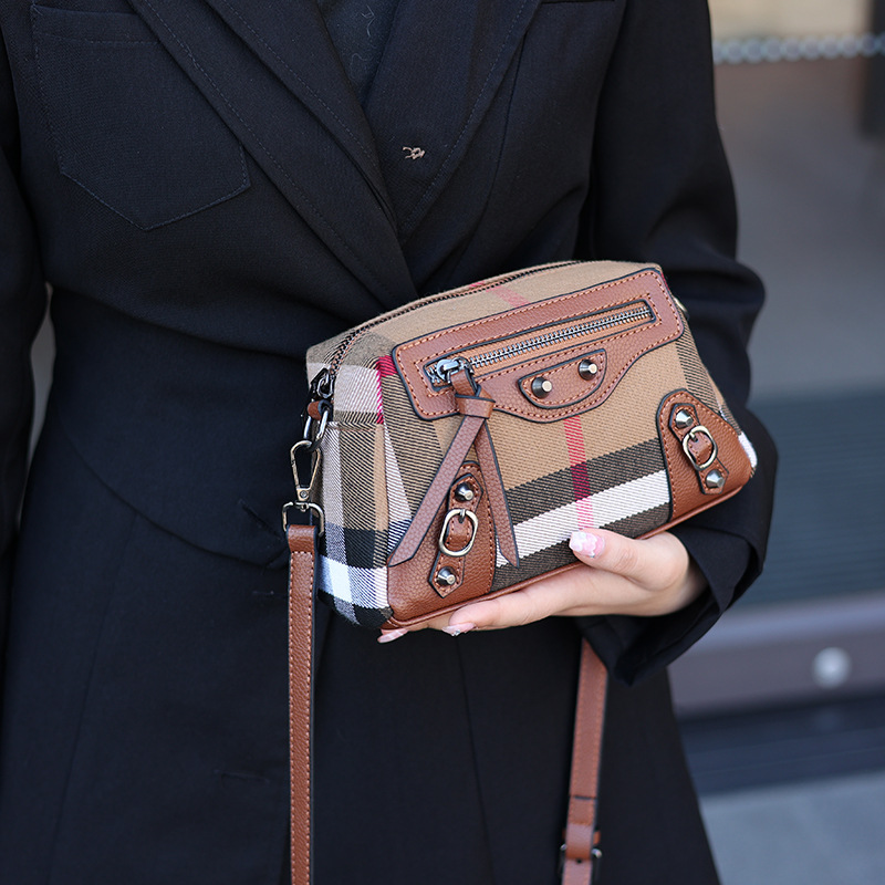 กระเป๋าสะพายไหล่พรีเมียมสำหรับ - Women Bags Premium Brands บทวิจารณ์และราคา