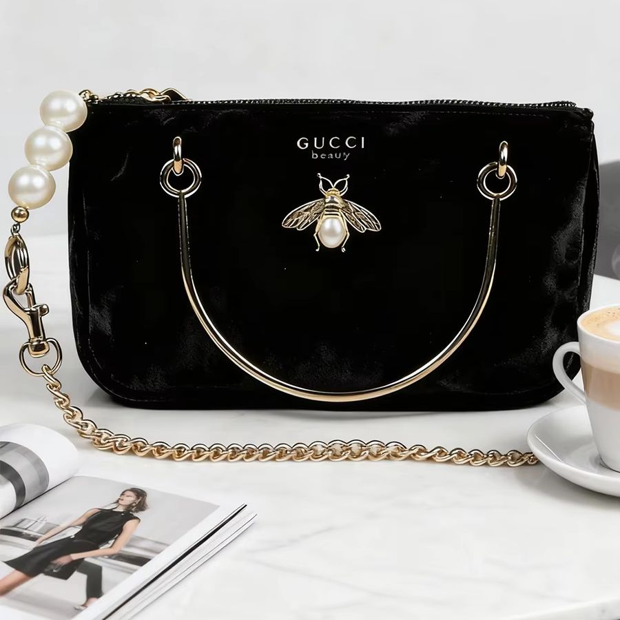 กระเป๋าผู้หญิงของกุชชี่ สีดำ ผ - Women Bags Gucci บทวิจารณ์และราคา